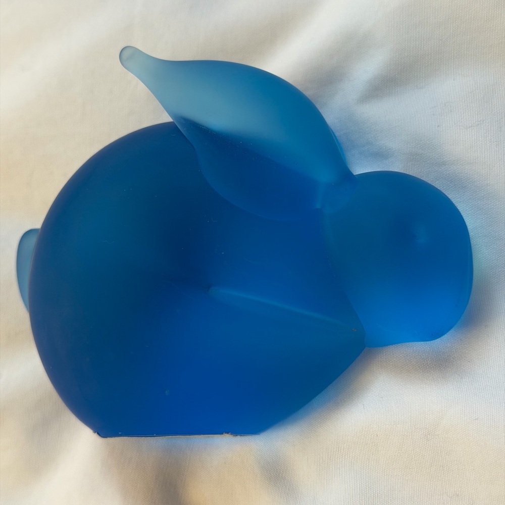 Interpur Blue Frosted Art Glass Bunny FigurinePaperweight New Original Packaging
